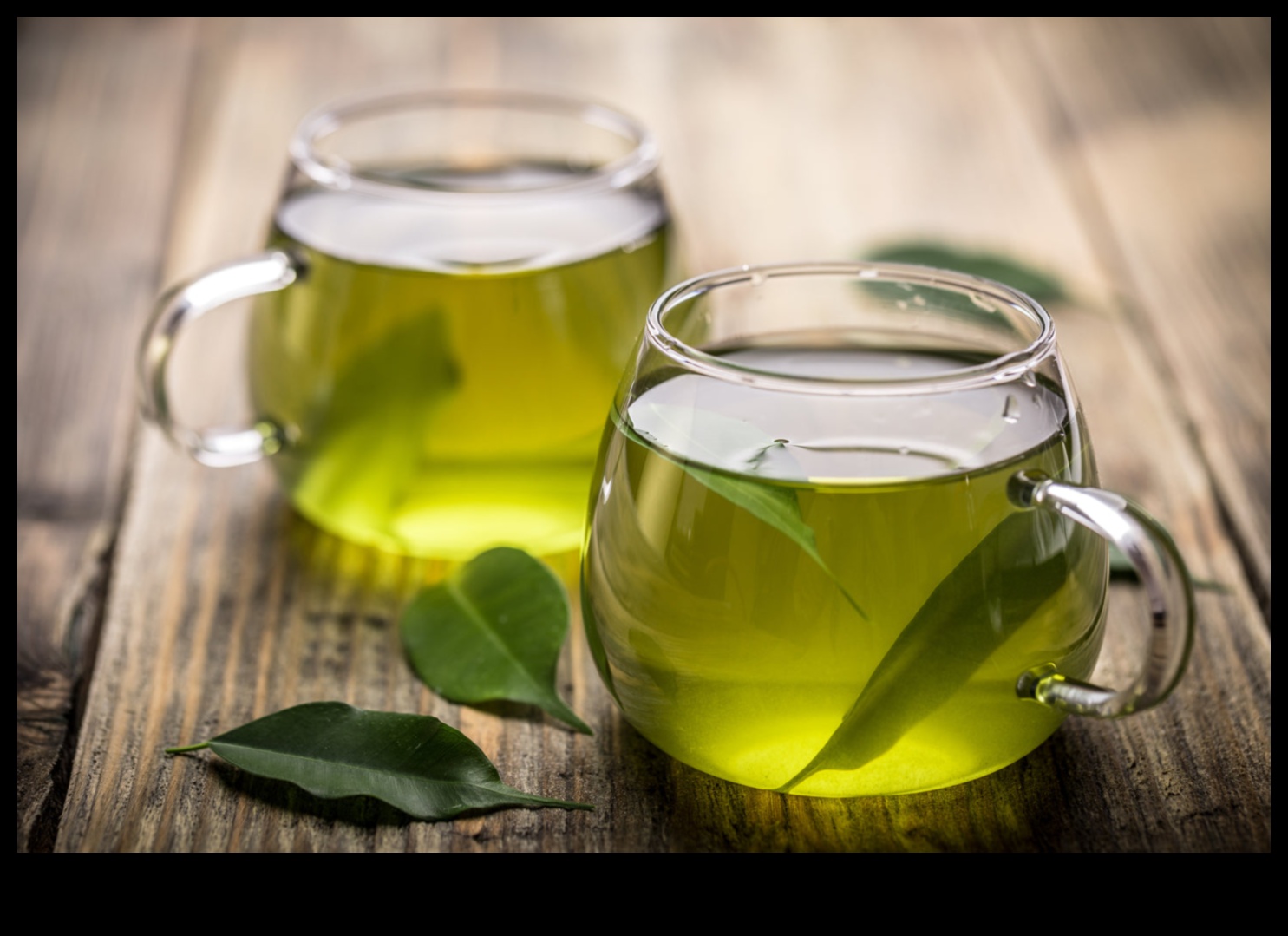 The Green Tea Cleanse: Resetează-ți corpul cu infuzii verzi