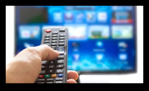 Revoluție la distanță: comenzi Smart TV și funcții activate prin voce