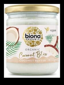 Cocos Bliss: Descoperirea bogăției laptelui de cocos de casă